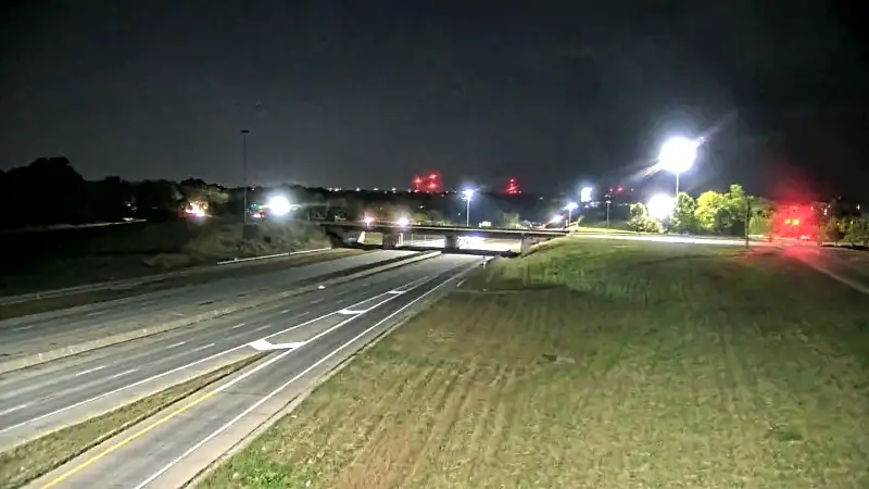 Live traffic camera: I-275 at Dixie Hwy (eastbound view)